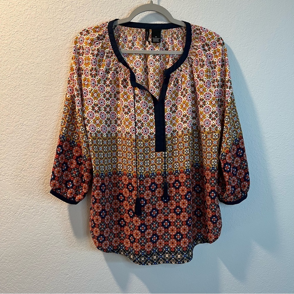 Women’s New Directions brown patterned long sleeve lightweight blouse size M